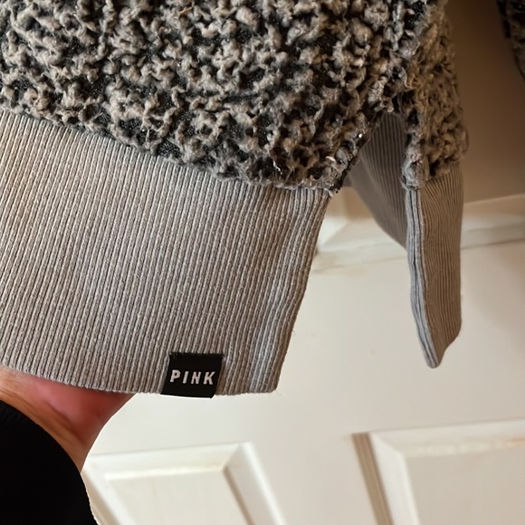 VS Pink sherpa sweater. - Picture 5 of 6